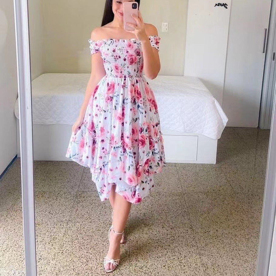 Damen Sommerliches Off-Shoulder Kleid mit farbenfrohem Schmetterlingsmuster und geschmeidigem Faltenwurf GR