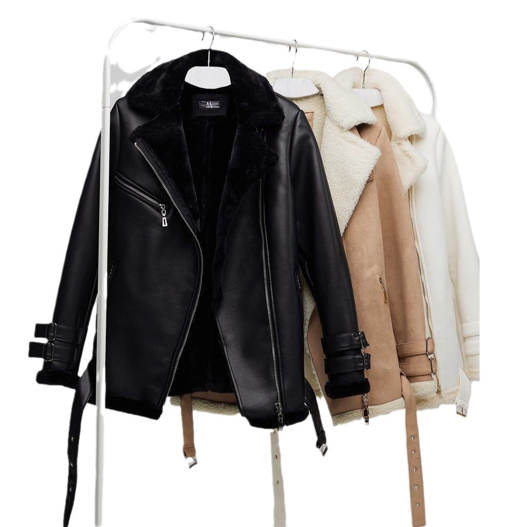 Women's leather jacket with cozy lining, size