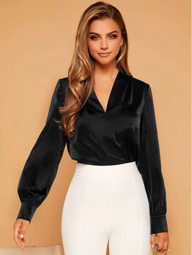 GR | V-Ausschnitt Langarm Satin Bluse