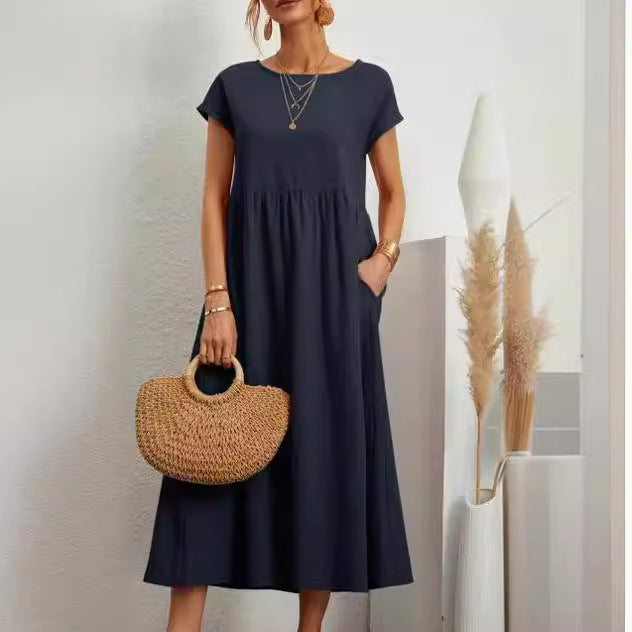 Women's midi dress with a relaxed fit and side pockets, size