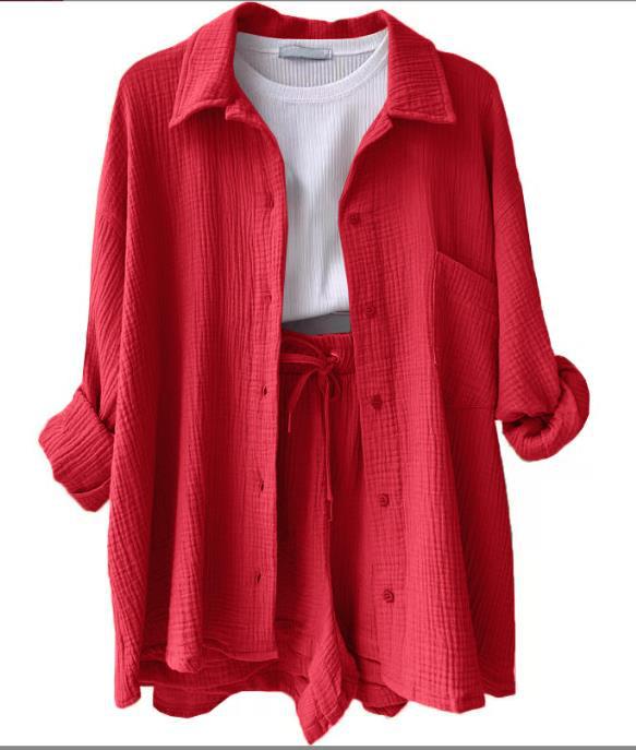 Women's casual summer outfit with modern button placket and elastic waistband, size S
