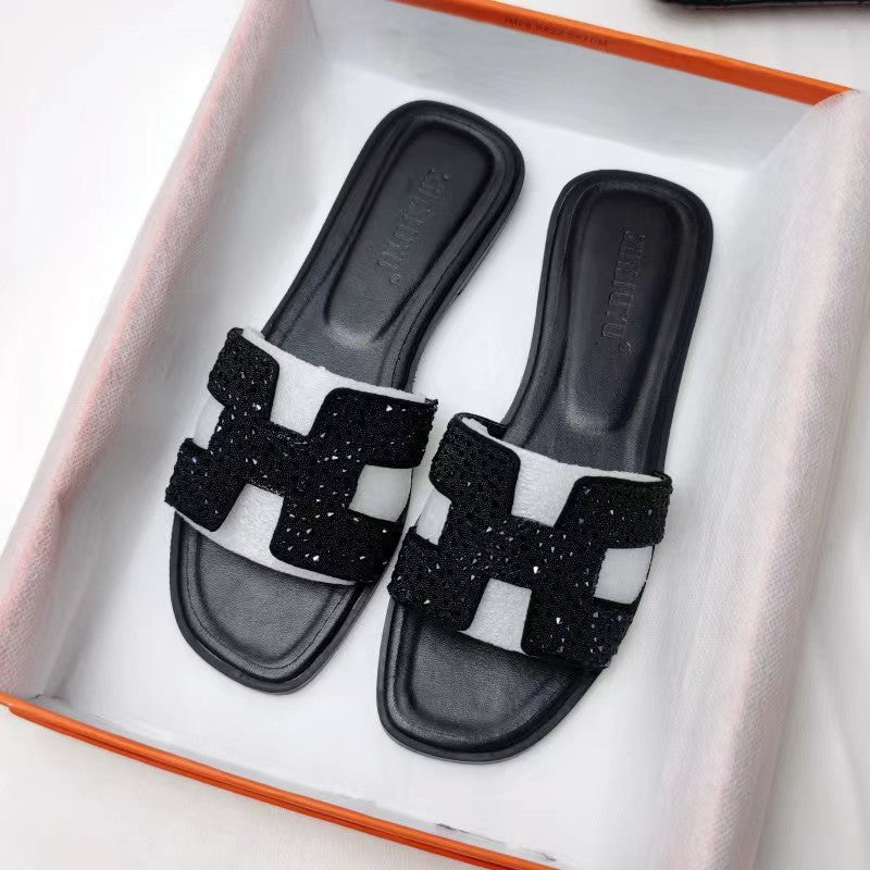 GR | Luxurious Flat Women's Slippers