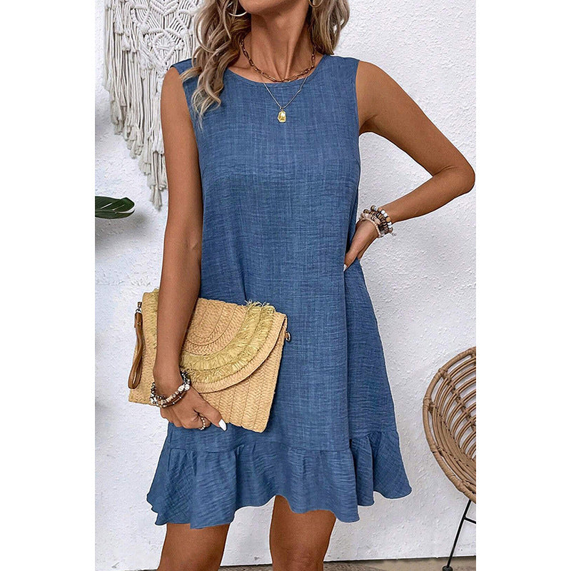 Women's sleeveless dress with ruffled hem and relaxed fit, size