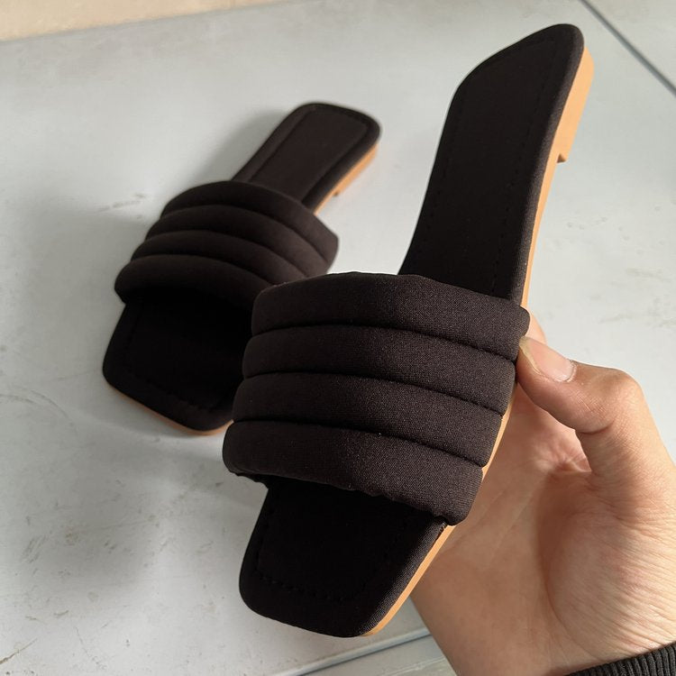 Women's comfortable and stylish mules with padded strap, size S