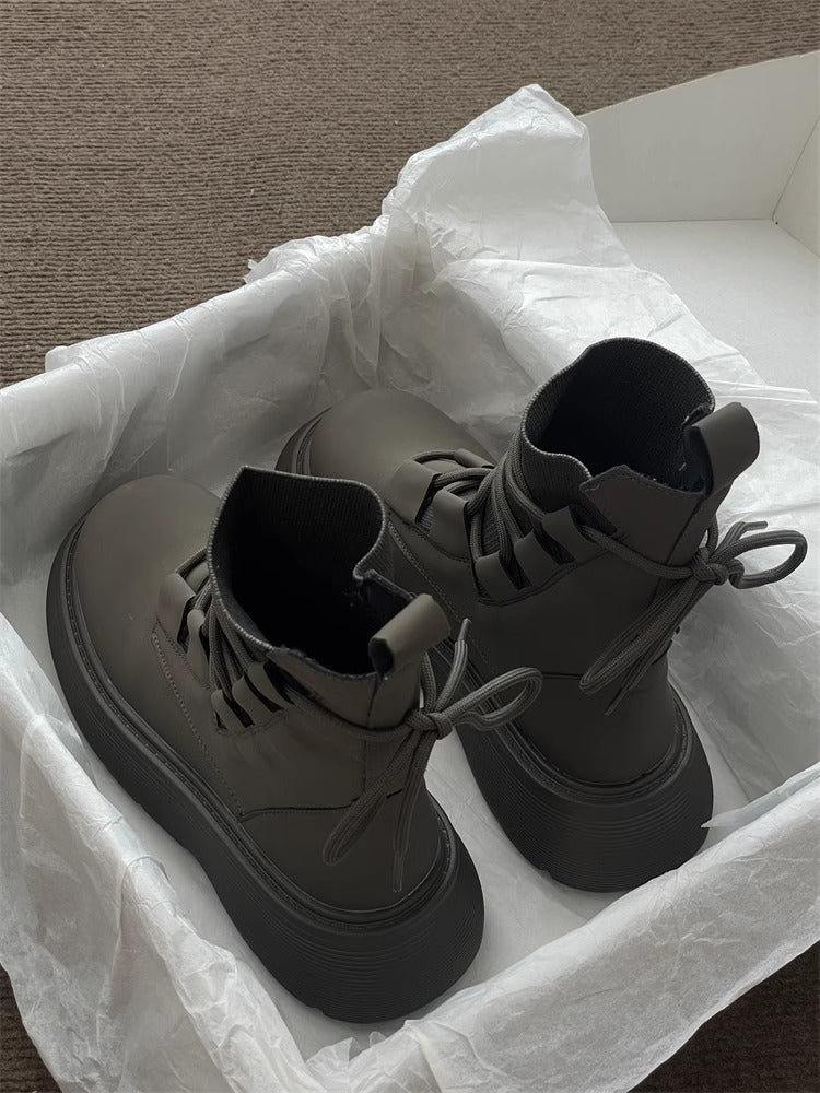 GR | Thick veteran boots