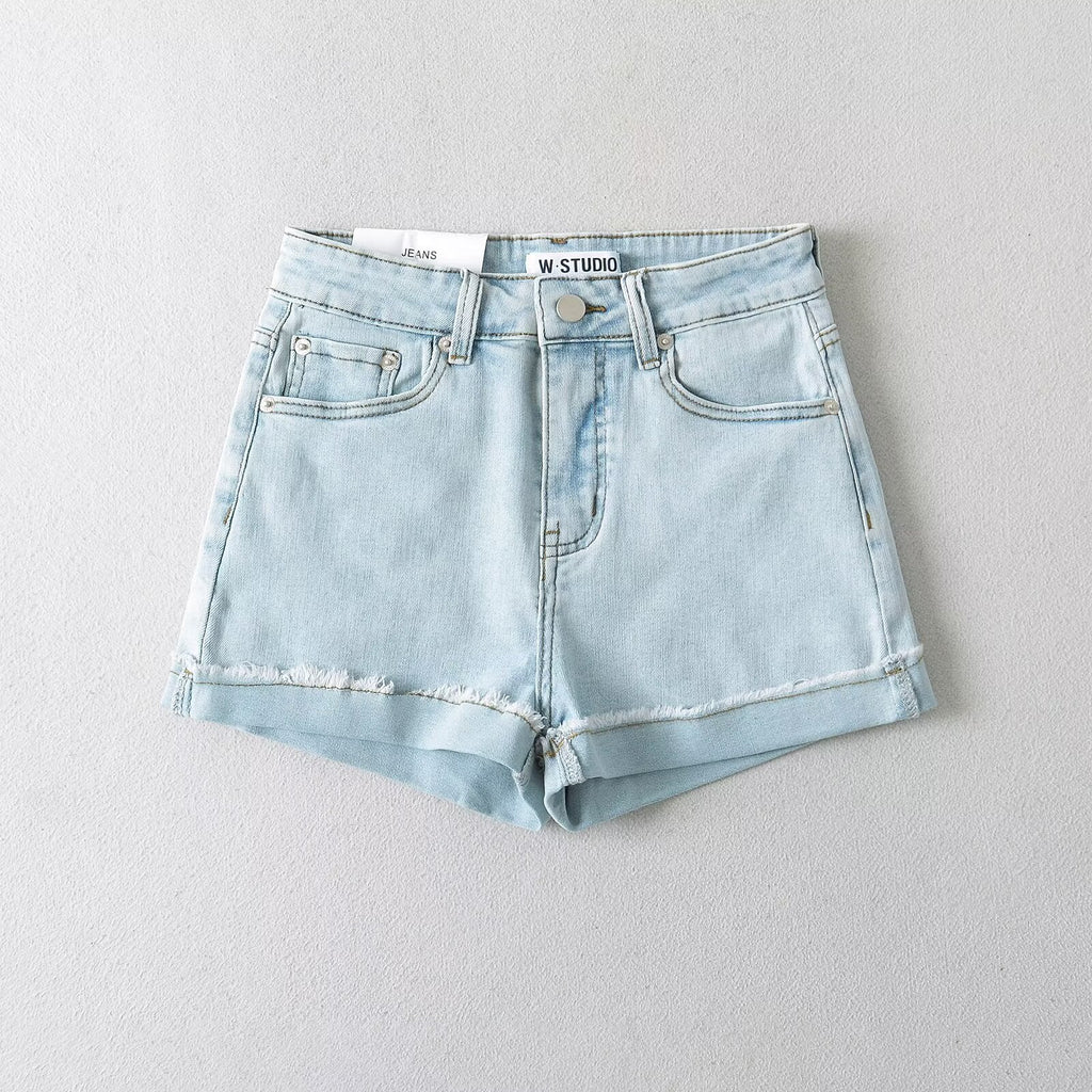 Women's denim shorts with a relaxed fit and finished edges, size S