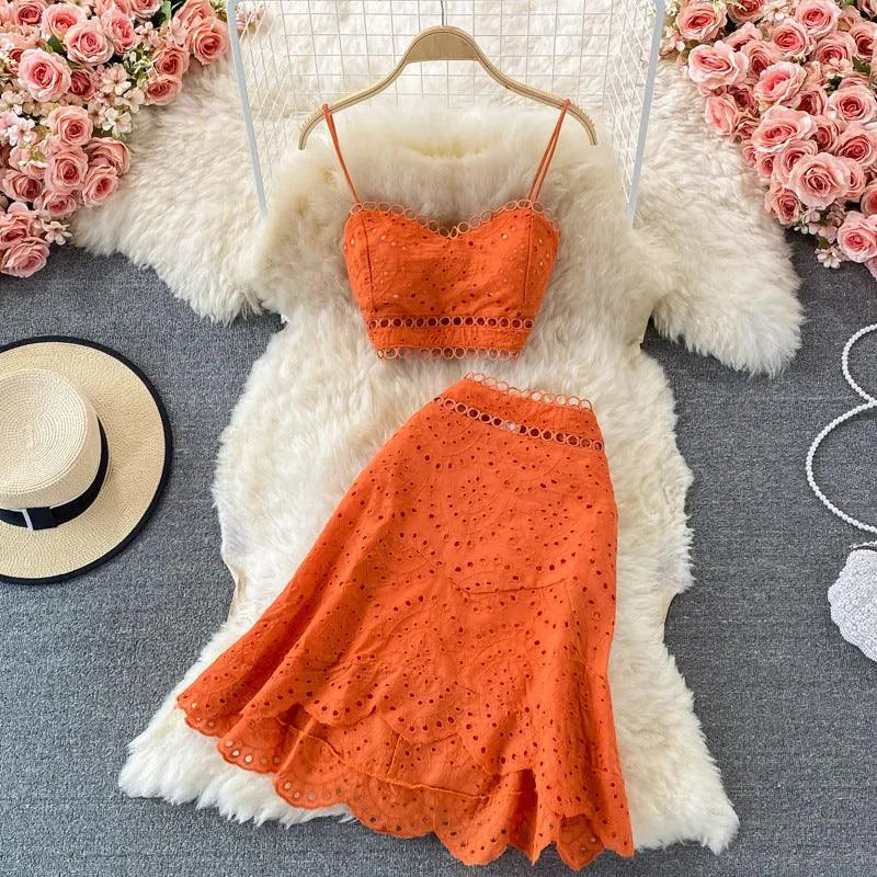GR | Top and skirt with ruffles