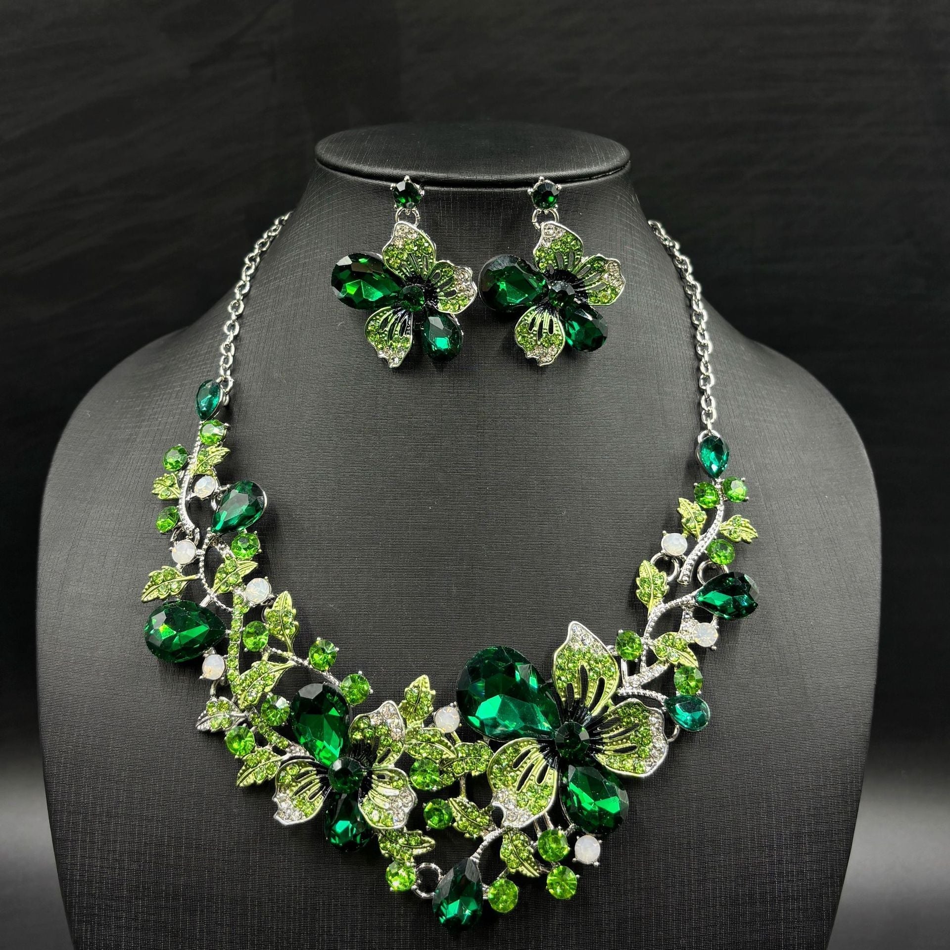 GR | Bridal Jewelry Flower Necklaces and Earrings