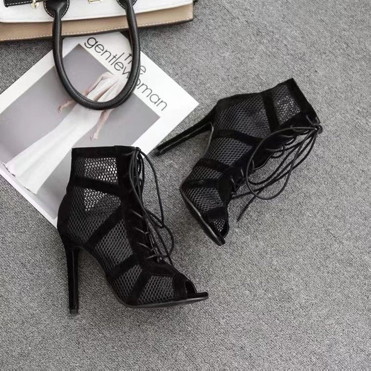 Women's open boots in a unique mesh design with elegant lacing, size S