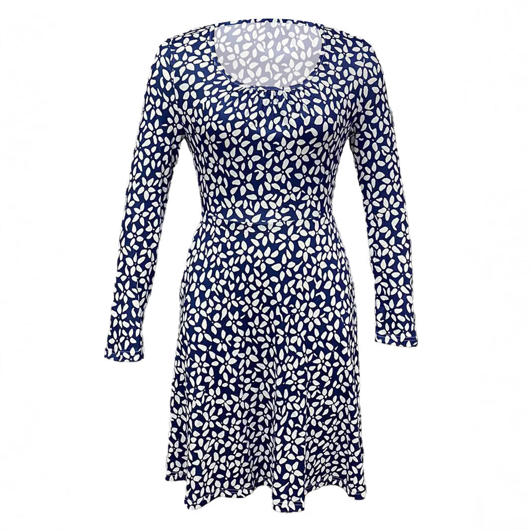 Women's blouse dress with floral design and practical pockets, size
