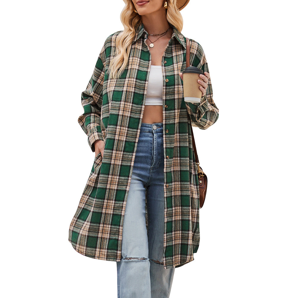 Women's casual flannel shirt jacket in an oversized cut, size S