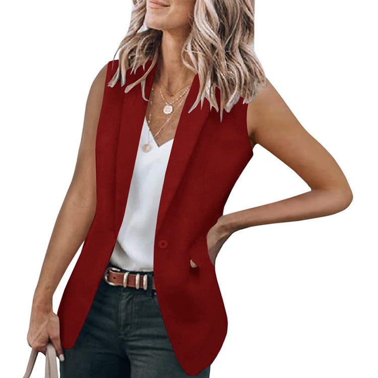 Women's sleeveless blazer jacket with an elegant cut and side pockets, size S