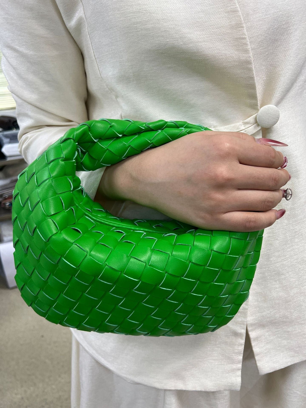 GR | Casual and Relaxed Bag Design