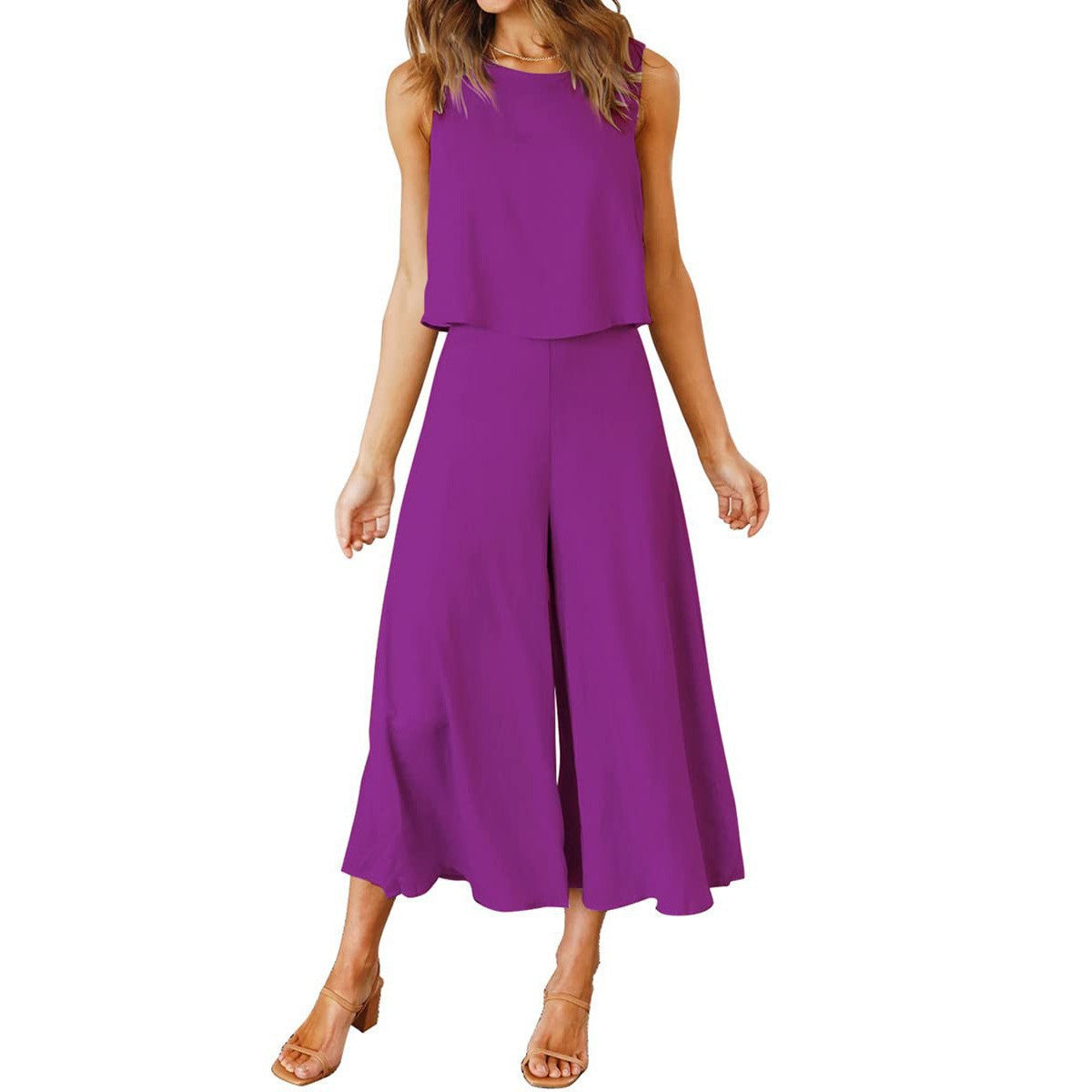 Women's airy jumpsuit with flared leg and sleeveless design, size S