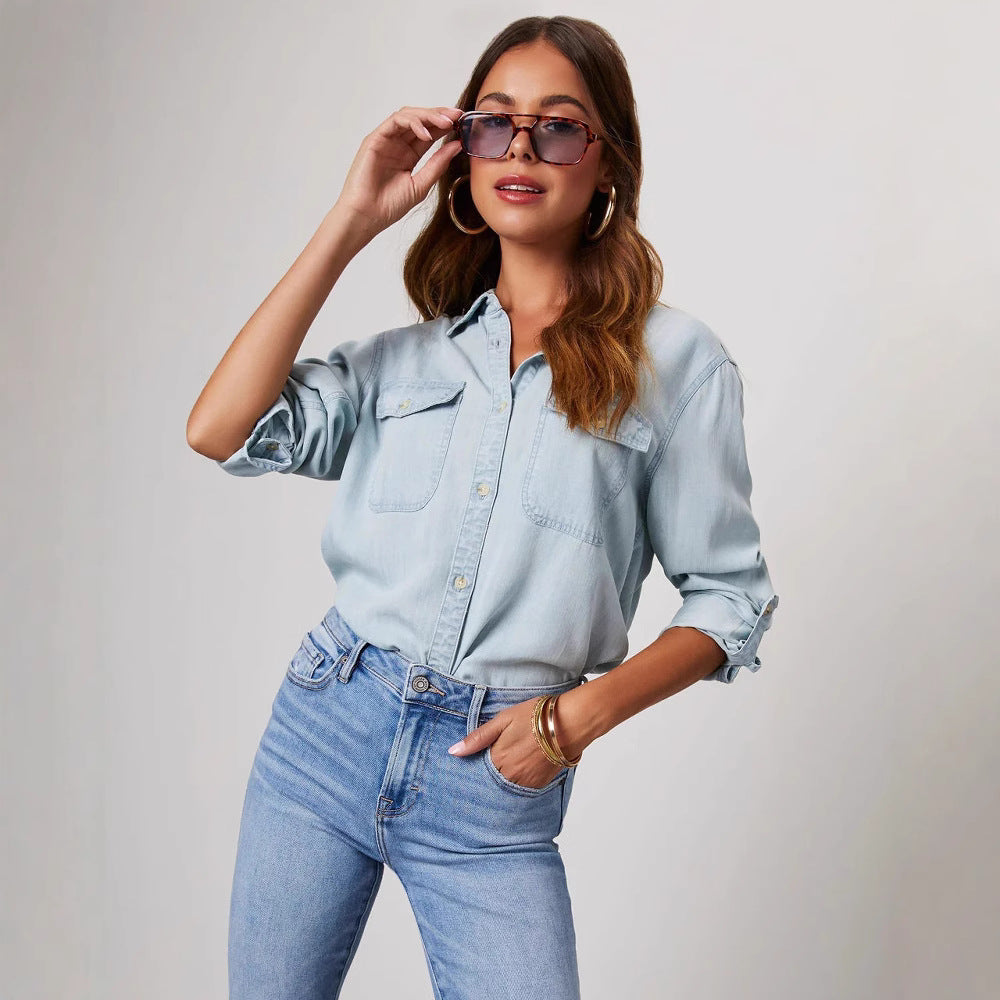 Women's denim shirt with turn-up sleeves and two chest pockets, size S