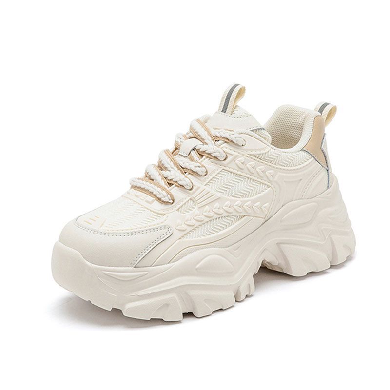 GR | Platform sneakers with a modern look