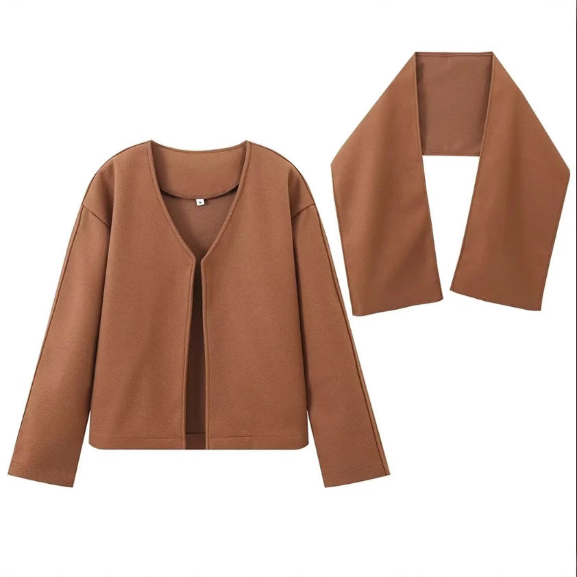 Women's oversized jacket with an elegant cut and matching scarf, size [size missing]