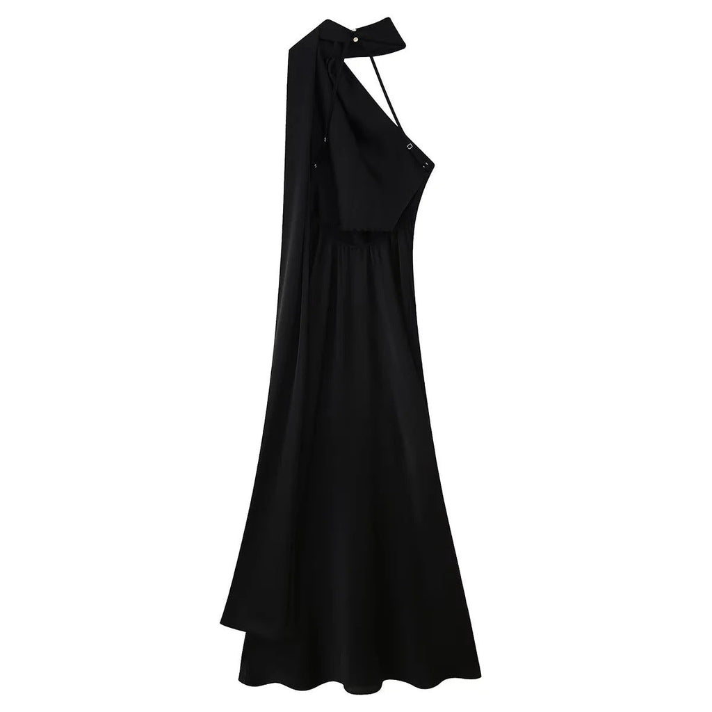 Women's evening dress with elegant stand-up collar and voluminous cape, size S