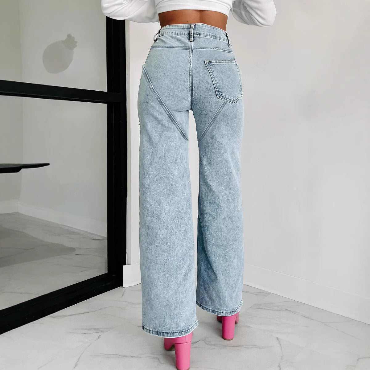 Women's wide-leg jeans with cut-out details and elegant fringe, size GR