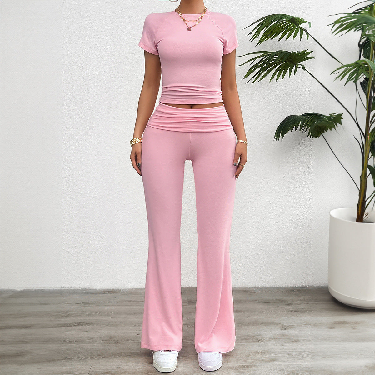 Damen Freizeit-Loungewear-Set mit cropped Oberteil und weiter Hose GR