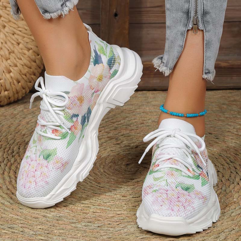 GR | Casual sneakers with floral print