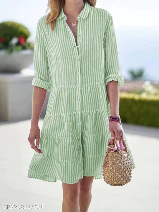 Women's airy shirt dress with animal silhouette and buttoned neckline, size S