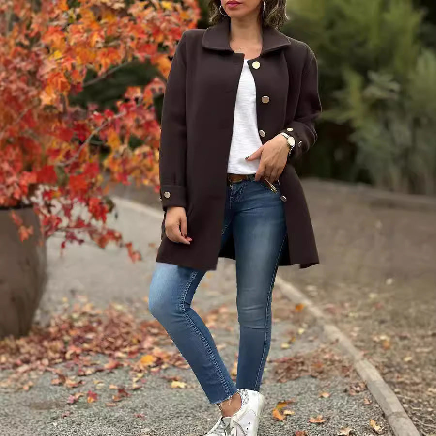 Women's comfortable oversized coat with large pockets and button details, size S