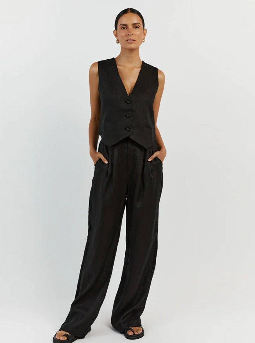 GR | Two-piece sleeveless vest and trousers suit