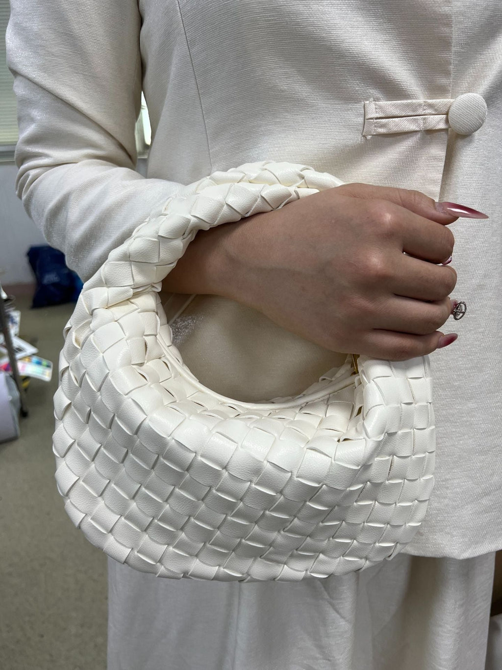 GR | Casual and Relaxed Bag Design