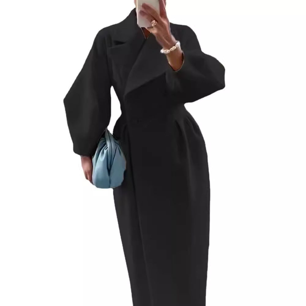 Women's Maximum Oversized Coat with Shoulder-to-Shoulder Top and Double-Brown Front, Size