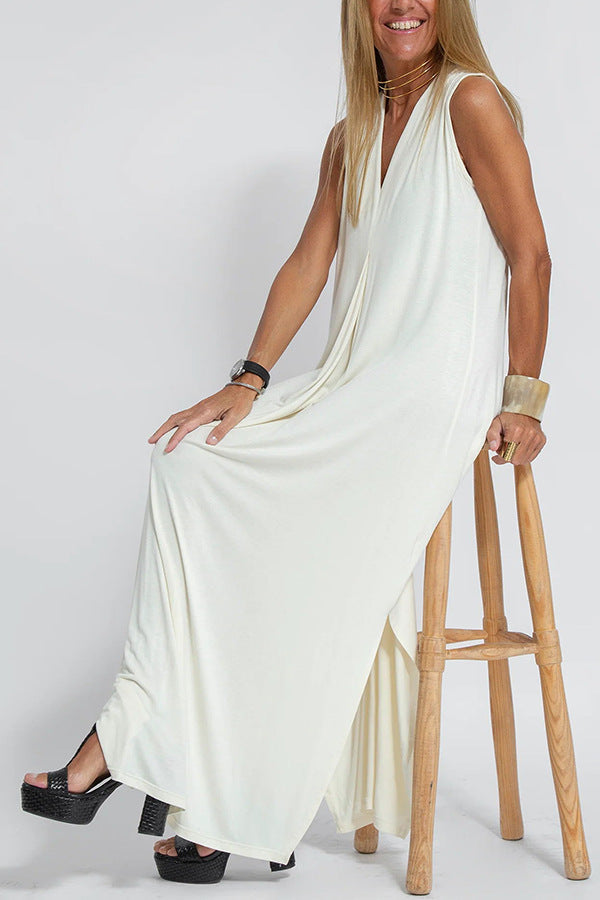 Fashionable and lightweight dress