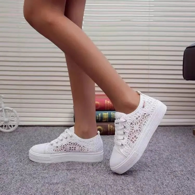 GR | Women's lace platform sneakers – Elegant and breathable style