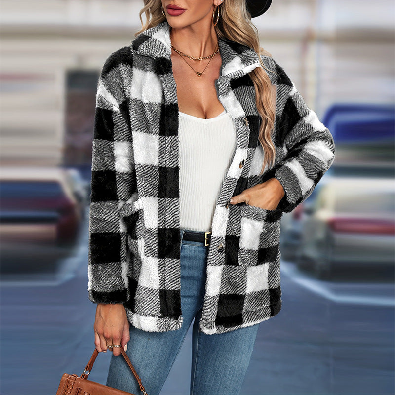 Women's fleece sweater in checked design