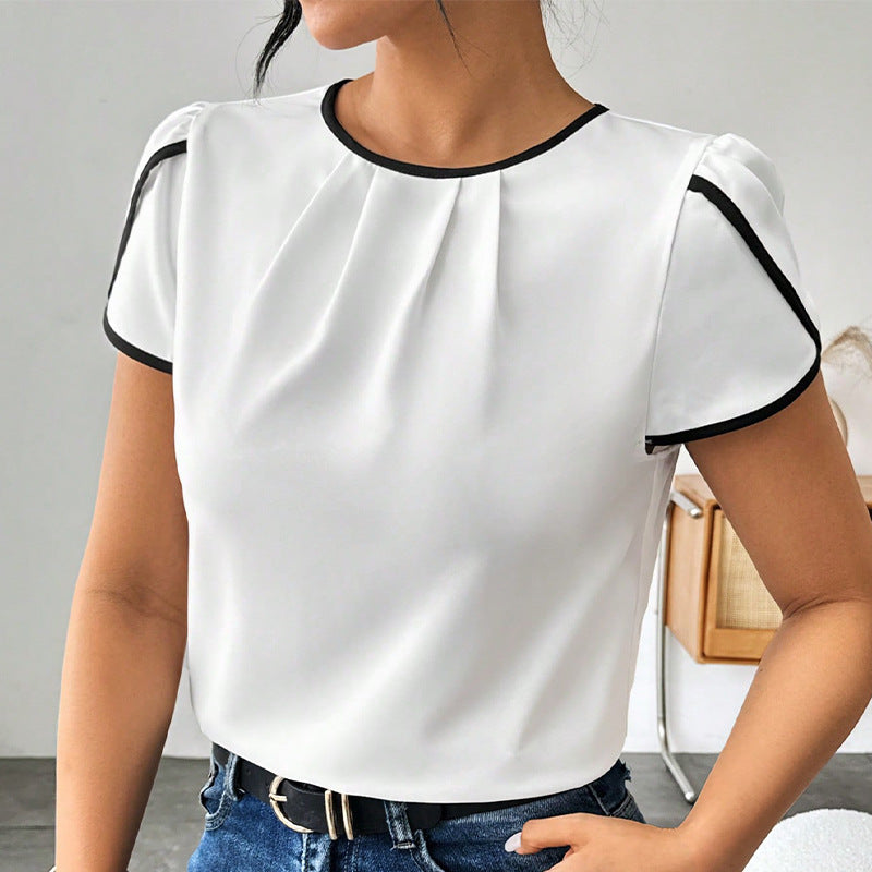 Women's top with fashionable puff sleeves and contrasting accents, size GR