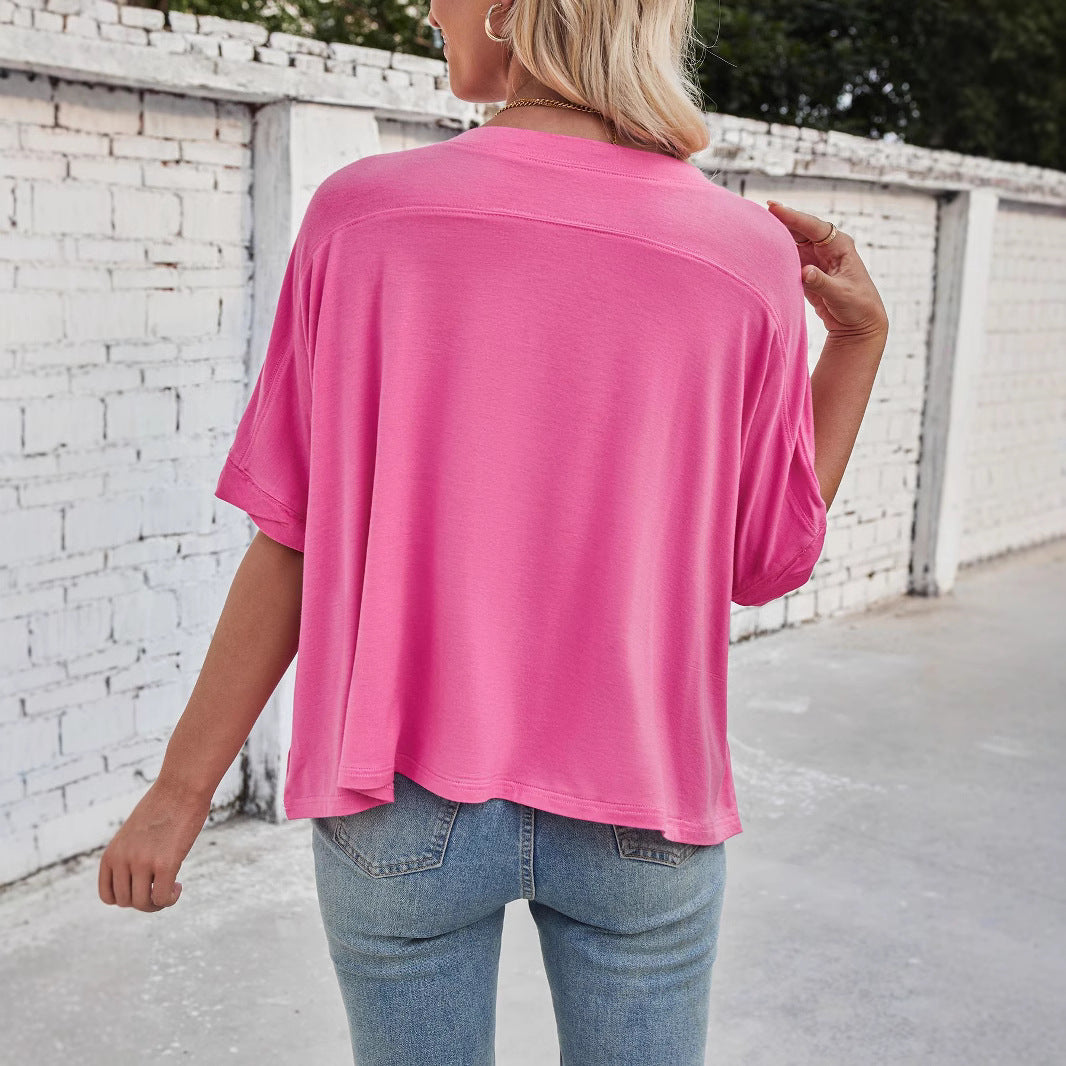 Women's casual cropped top with wide sleeves and round neckline, size