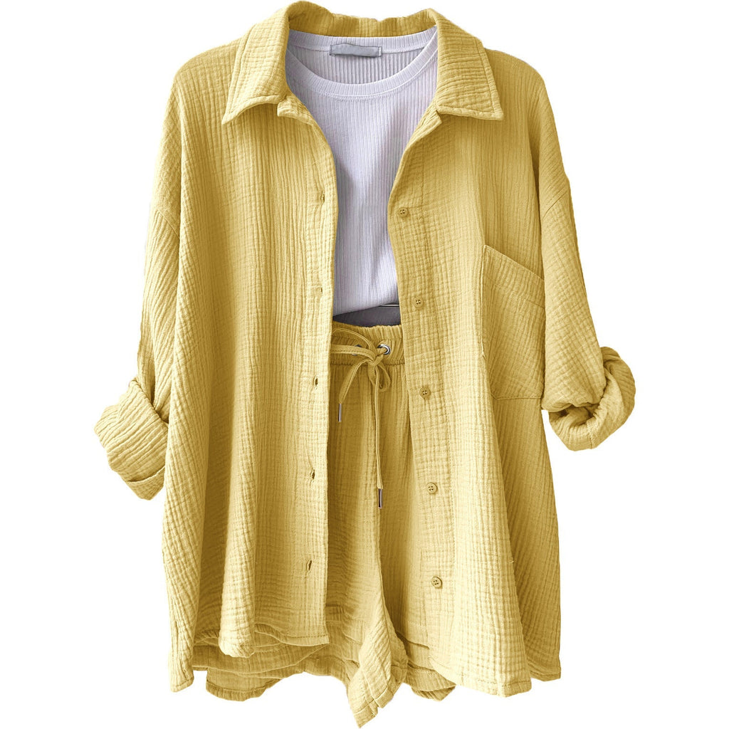 Women's casual summer outfit with modern button placket and elastic waistband, size S