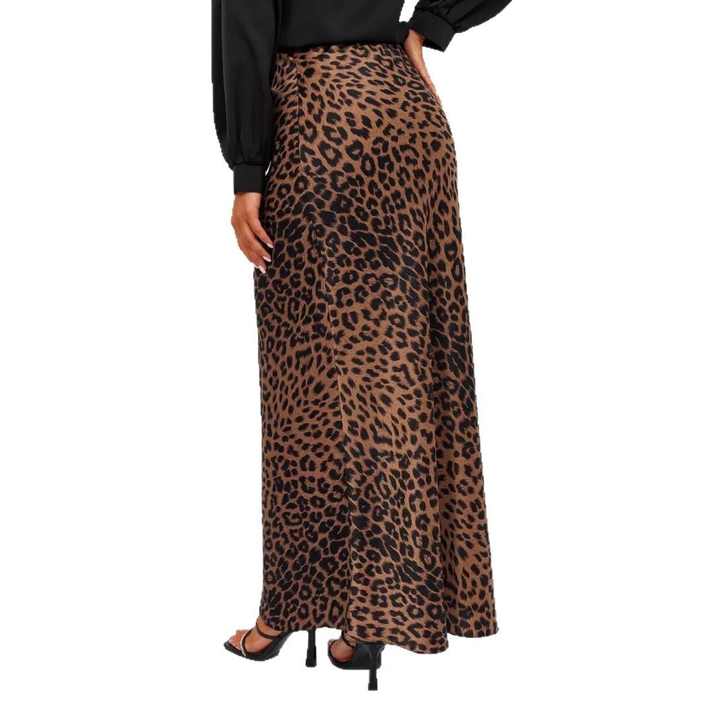 Women's figure-hugging maxi skirt with animal print and elastic waistband, size [size missing]