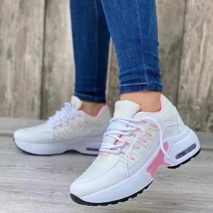 Women's sporty sneakers with reflective accents and breathable sole, size S