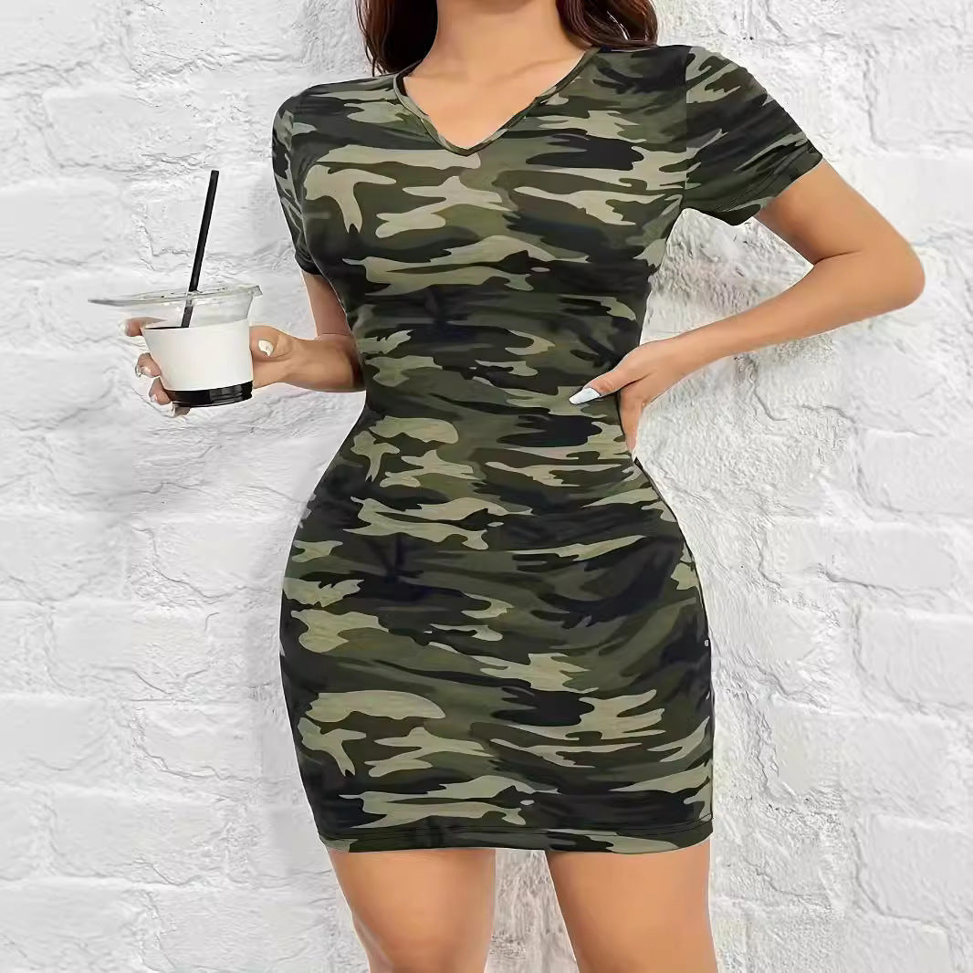 Damen Kurzarm Kleid im angesagten Camouflage-Stil mit figurbetontem Schnitt und V-Ausschnitt GR