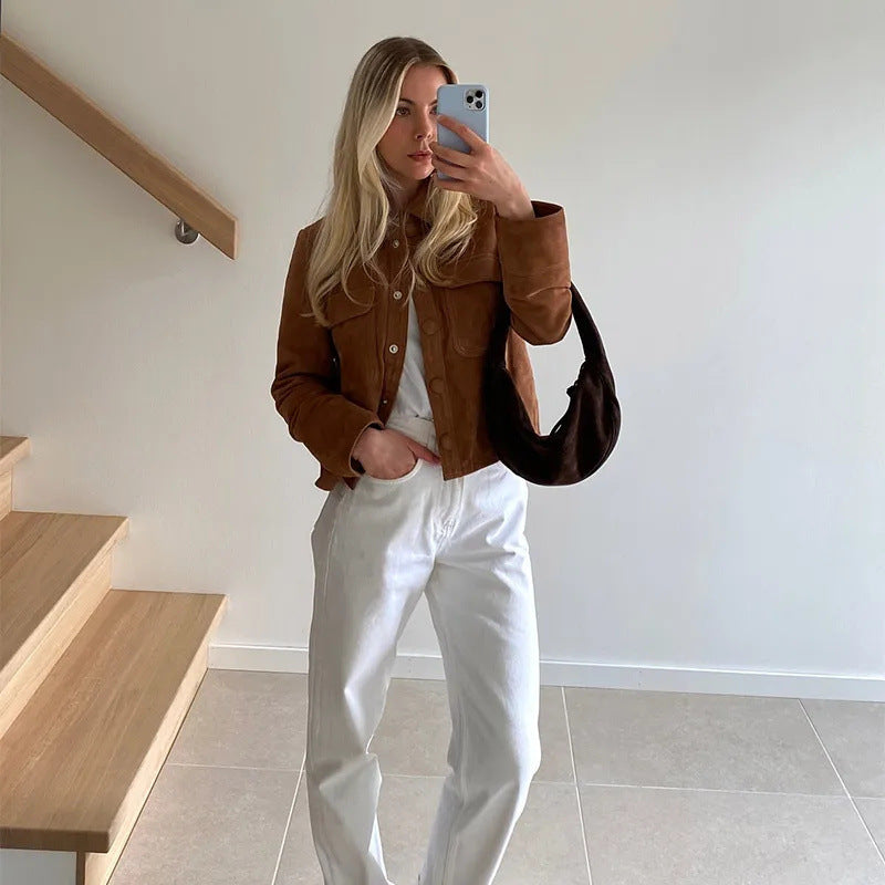 Women's classic suede jacket with patch pockets and sporty cut, size