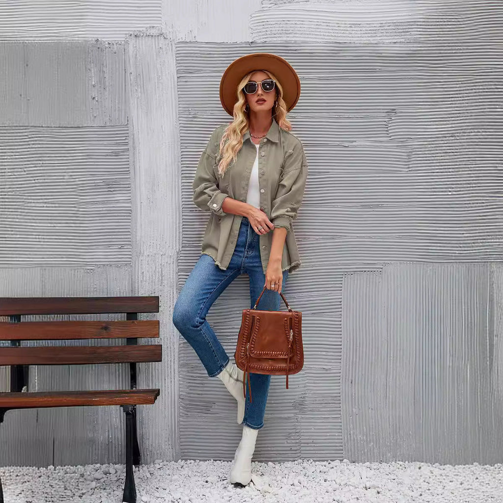 Women's denim shirt jacket in a casual oversized cut with fringed details, size GR