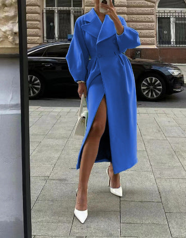 Women's Maximum Oversized Coat with Shoulder-to-Shoulder Top and Double-Brown Front, Size