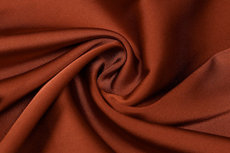 GR | Rückenfreies Kleid
