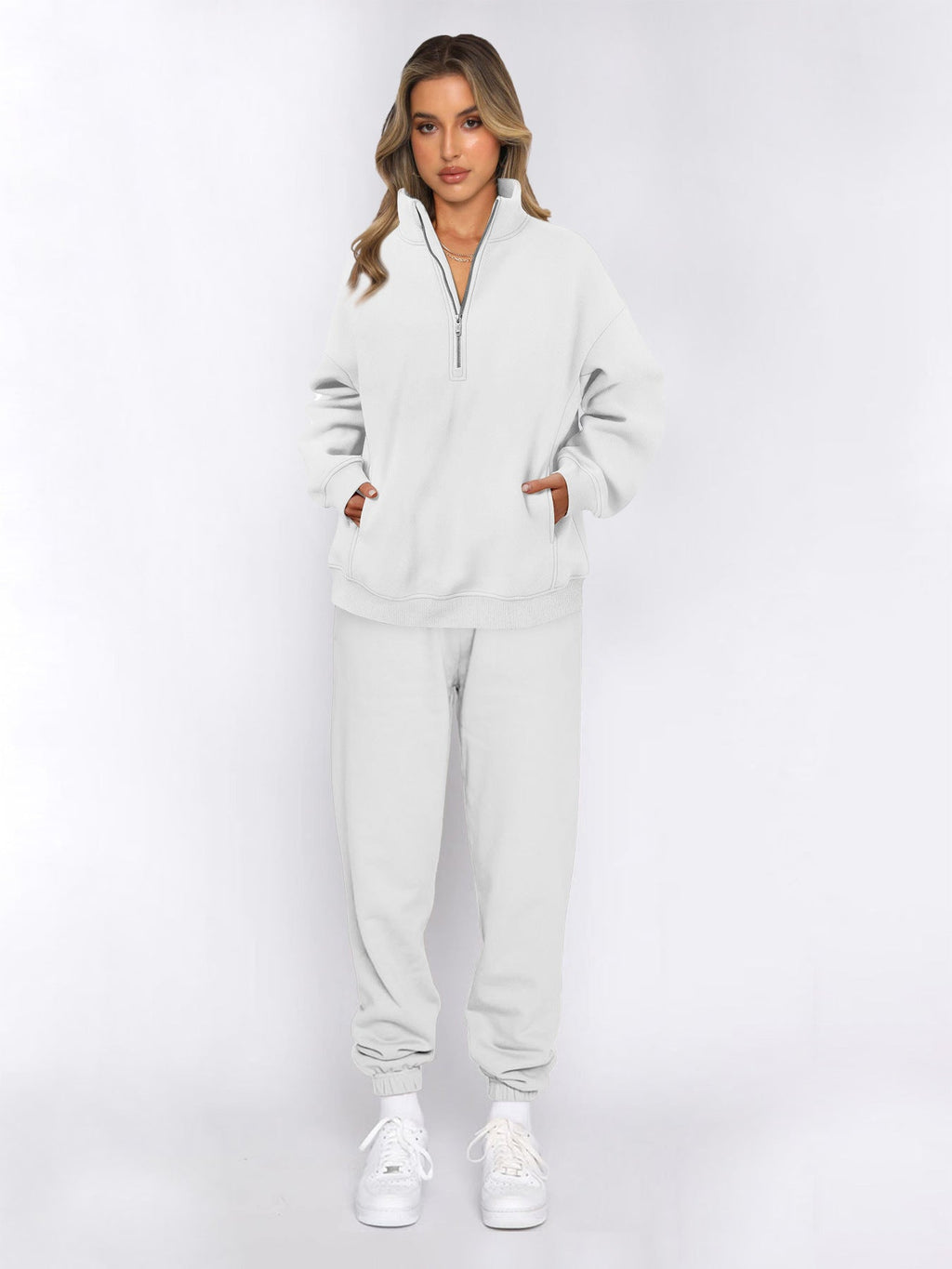 Damen sportliches Set mit Stehkragen und praktischem Reißverschluss GR