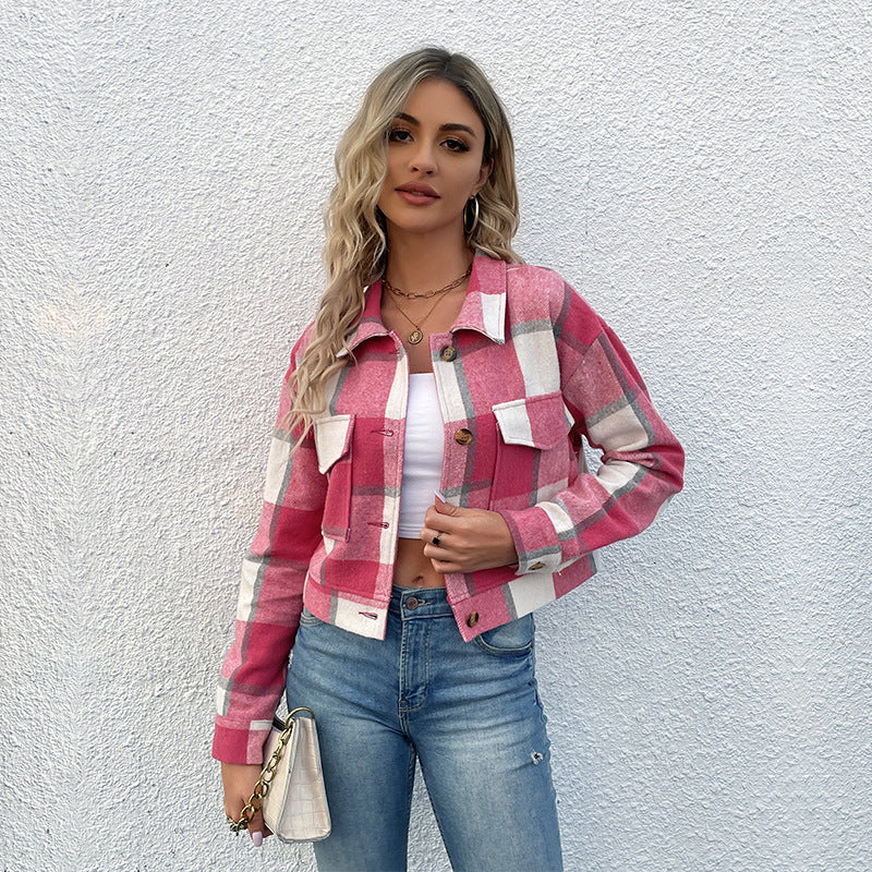 Women's cropped plaid jacket with practical pockets and fashionable details, size S