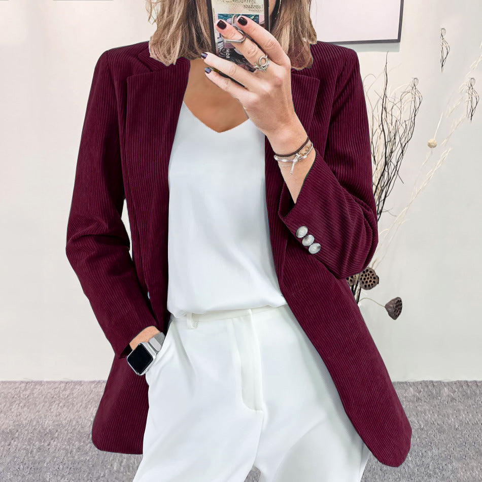Women's corduroy blazer with a fine texture and elegant details, size S