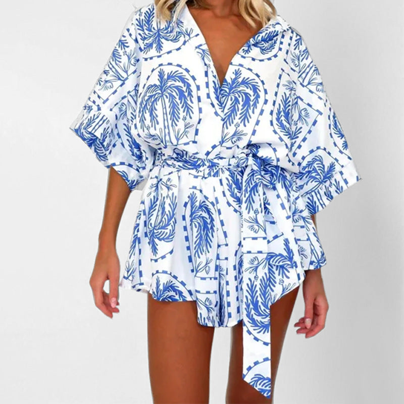 Women's casual shirt dress with large collar and tie belt, size