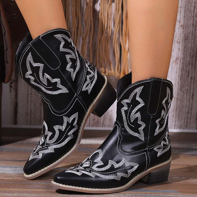 GR | Vintage Embroidered Boots