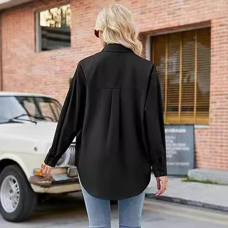 Women's relaxed-fit shirt blouse with long sleeves and modern details, size S