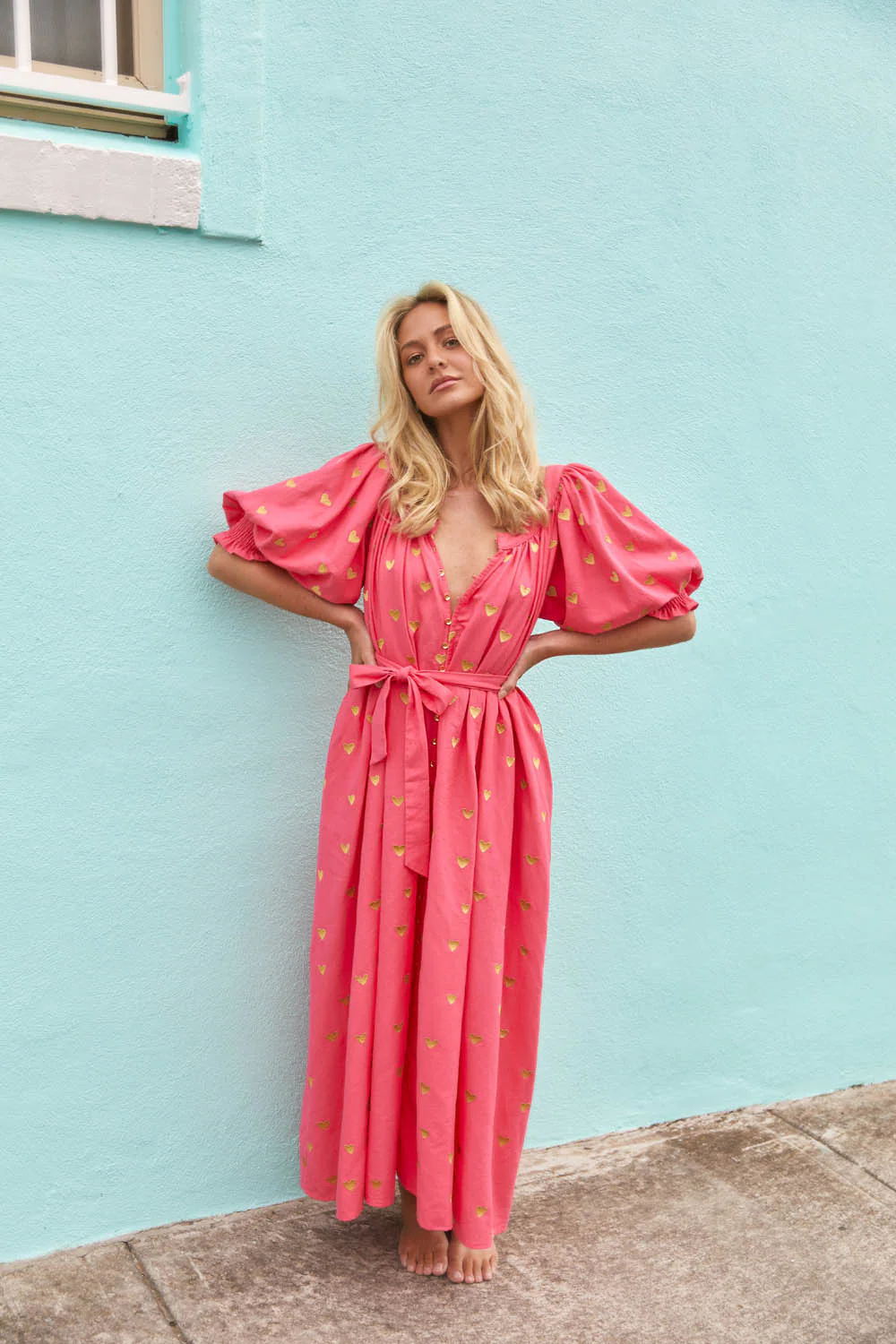 Damen Sommerkleid mit Puffärmeln und goldenen Details GR